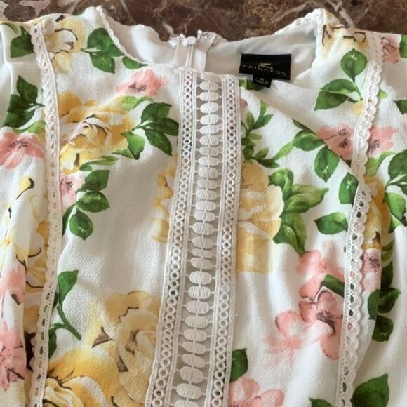 Disney Princess Floral Dress Lace Detail Summer Size Small Coastal - Picture 4 of 8